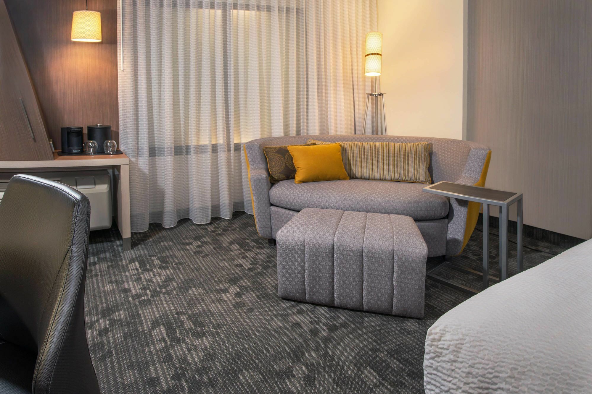 Courtyard By Marriott Schenectady At Mohawk Harbor Hotel Ngoại thất bức ảnh